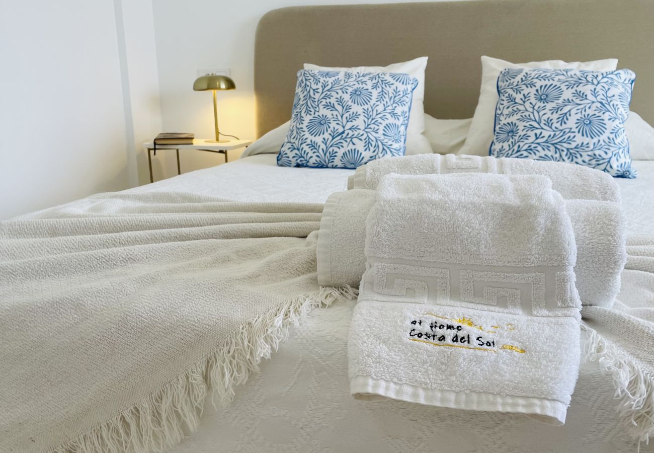 Apartment in Marbella - Apartamento Sol de Marbella by At Home Costa del S