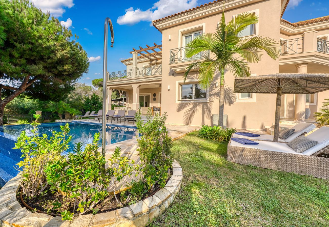 Villa in Marbella - 3055 Family villa close to the beach