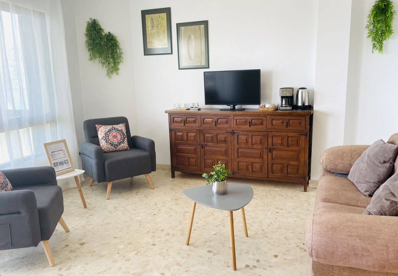 Apartment in La Herradura - Apartamento Sol y Mar la Herradura by At Home Cost