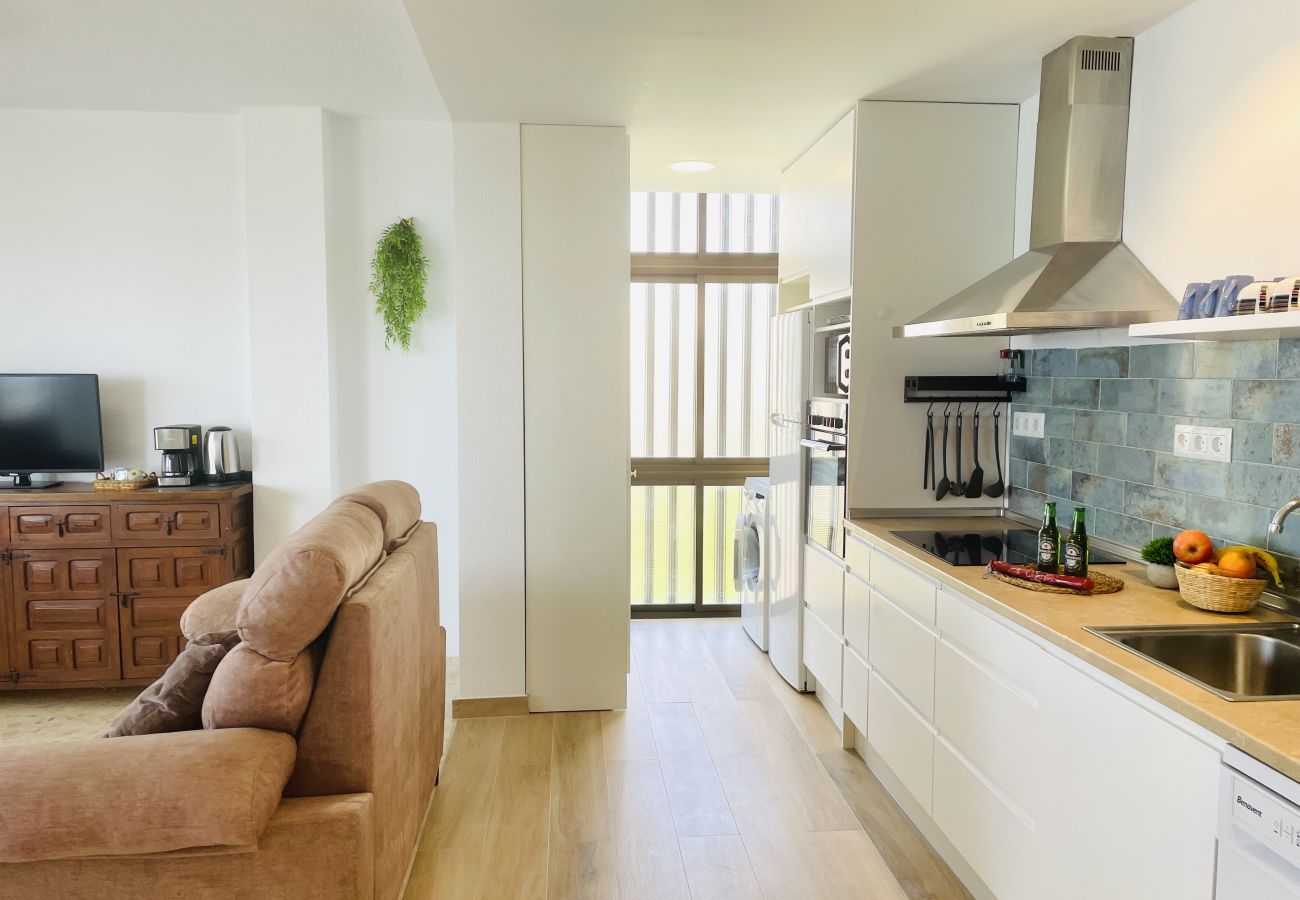 Apartment in La Herradura - Apartamento Sol y Mar la Herradura by At Home Cost