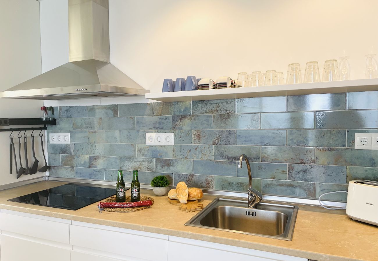 Apartment in La Herradura - Apartamento Sol y Mar la Herradura by At Home Cost