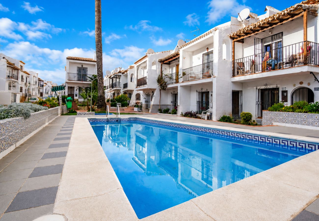 Apartment in Nerja - Apartamento Sage Burriana by At Home Costa del Sol