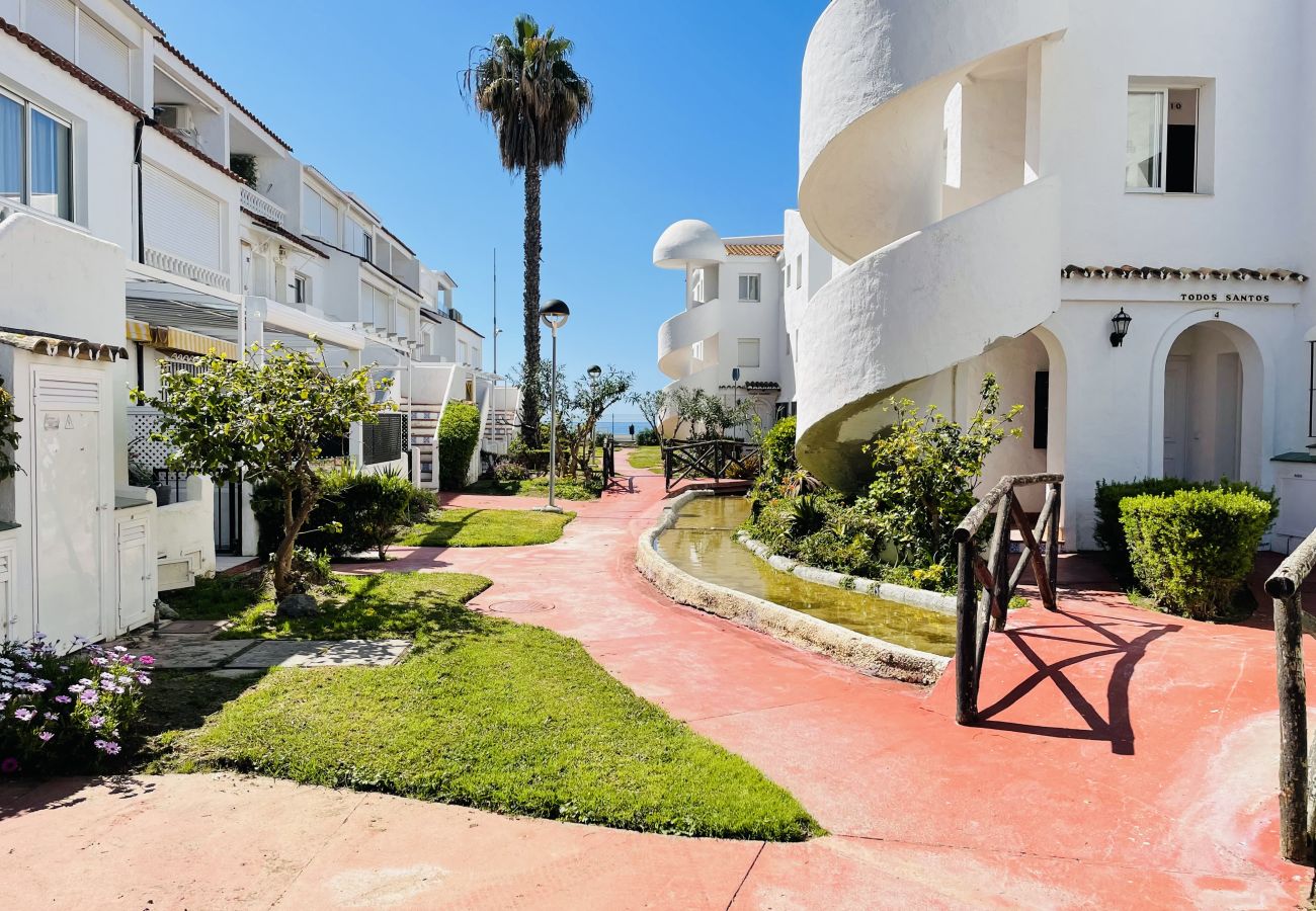 Apartment in Torrox Costa - Apartamento Jardin del Mar - Laguna Beach Torrox C