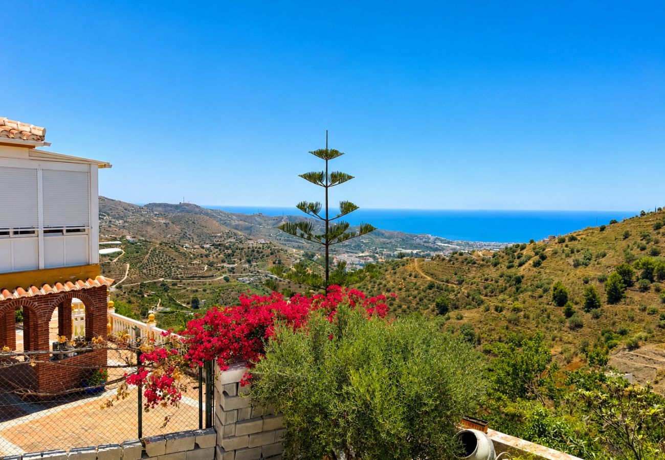 Villa in Torrox - Villa Cecilia con Vistas by At Home Costa del Sol