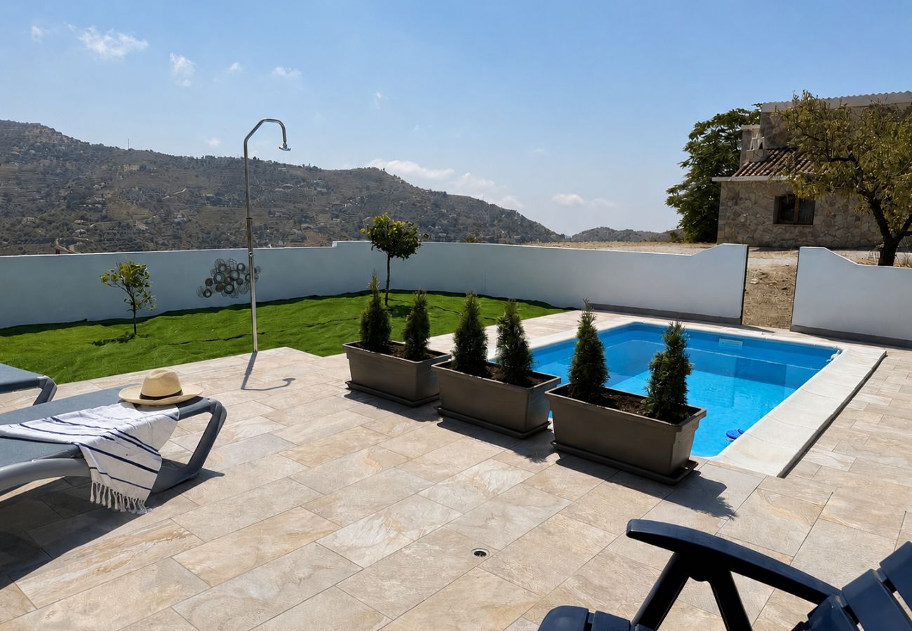 Cottage in Cómpeta - Cortijo Juan de Dios piscina privada en Competa