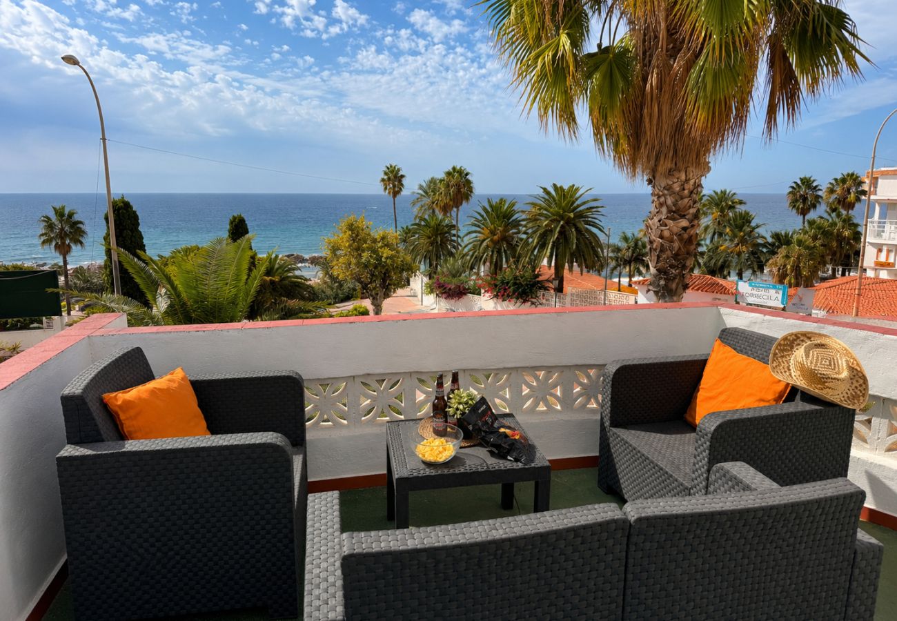 House in Nerja - Villa Juanita en Nerja con vistas al mar