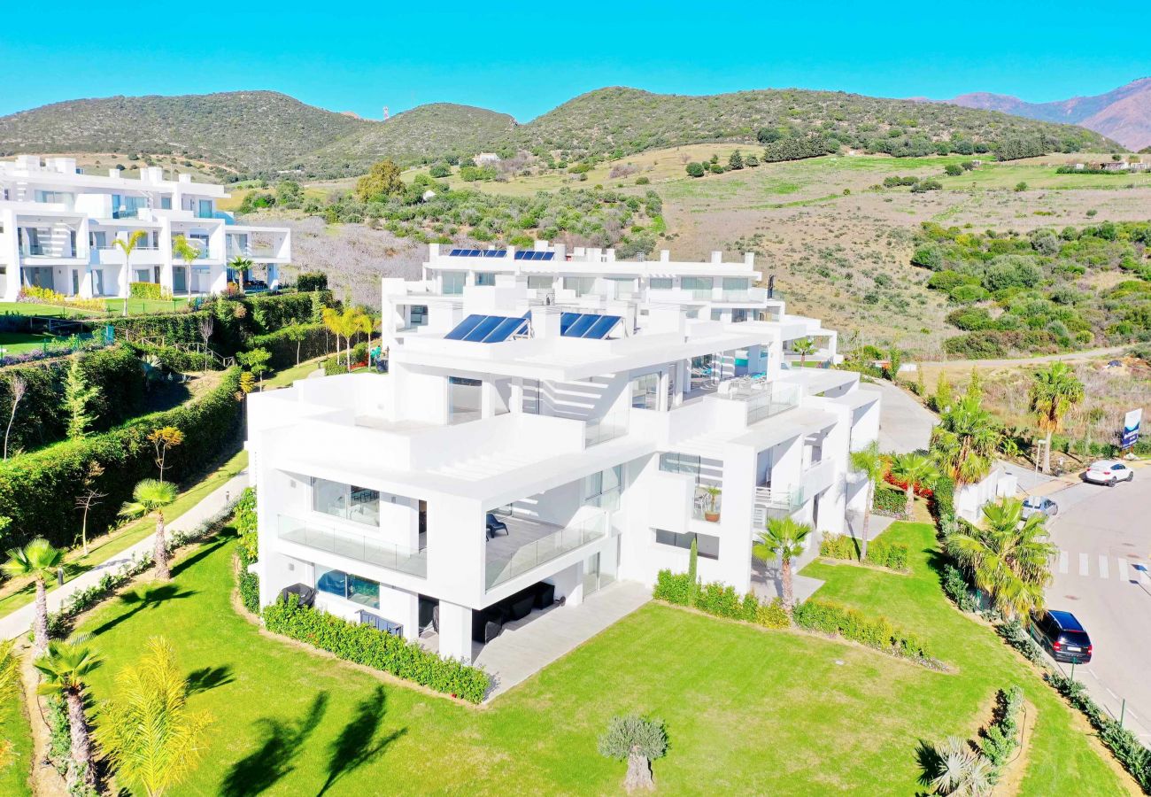 Appartement à Estepona - 2288 Luxury Penthouse with Private Rooftop Pool