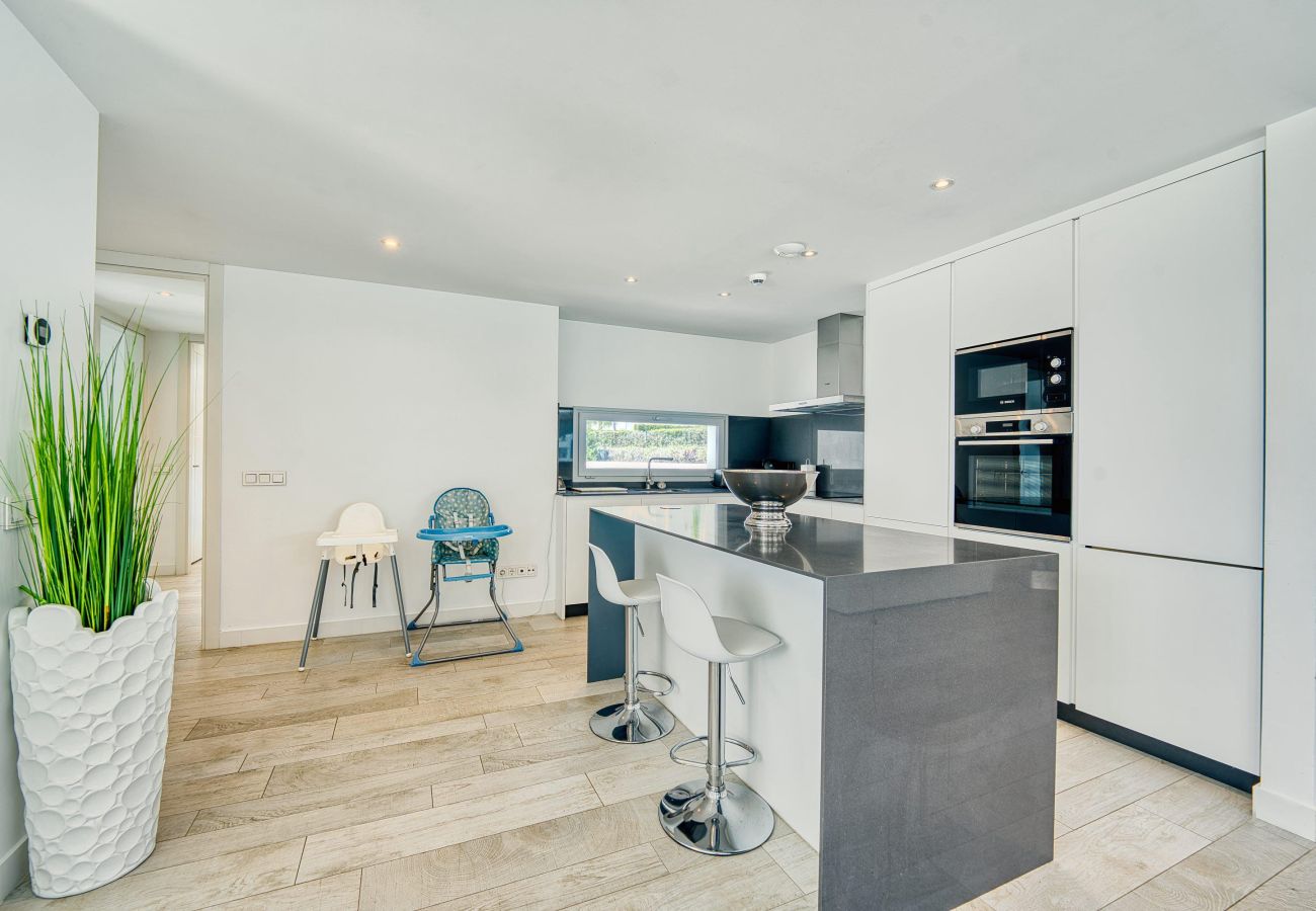 Appartement à Estepona - 2288 Luxury Penthouse with Private Rooftop Pool