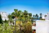 Appartement à Marbella - 1081 Luxurious Beachfront Penthouse with Jacuzzi