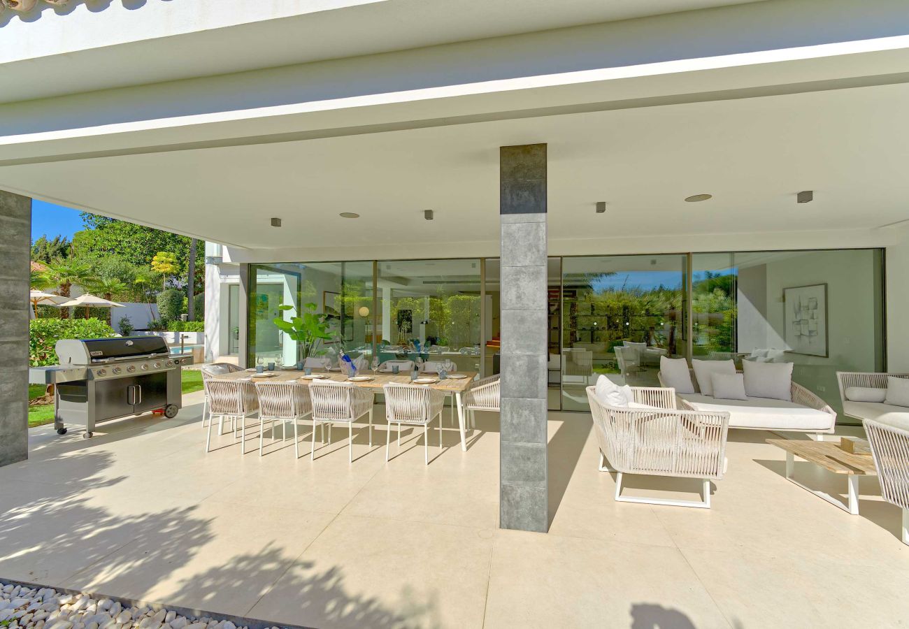 Villa à Marbella - 2244 Luxury Modern Villa with Pool in Puerto Banús