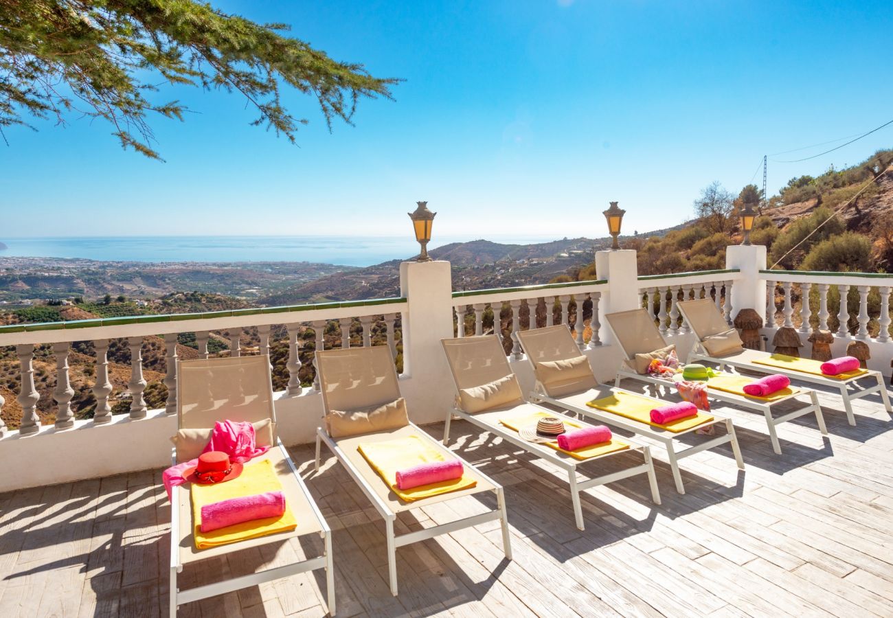 Villa à Torrox - Villa Las Palomas by At Home Costa del Sol