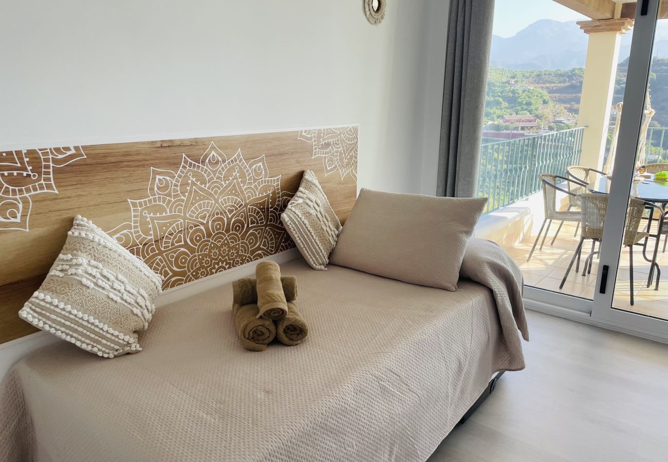 Appartement à Nerja - Apartamento Altos de Tamango con vistas y pisicina