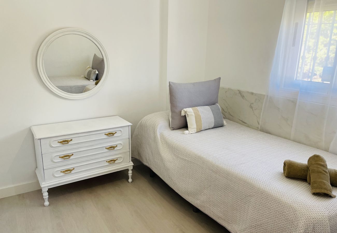 Appartement à Nerja - Apartamento Altos de Tamango con vistas y pisicina