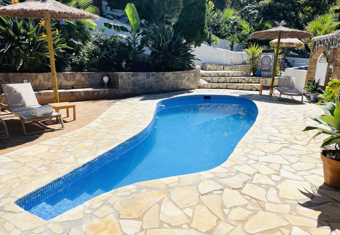 Villa à Torrox - Villa Jina con piscina by At Home Costa del Sol