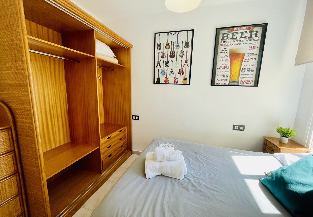 Appartement à Torrox - Apartamento Faro 77 by At Home Costa del Sol