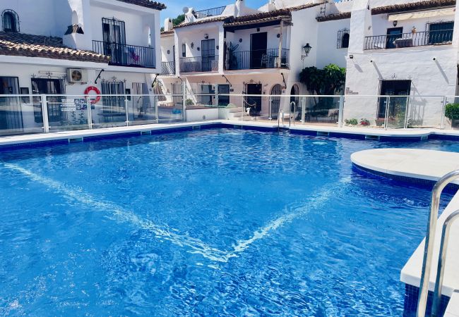 Appartement à Nerja - Apartamento Azure Burriana by At Home Costa del So