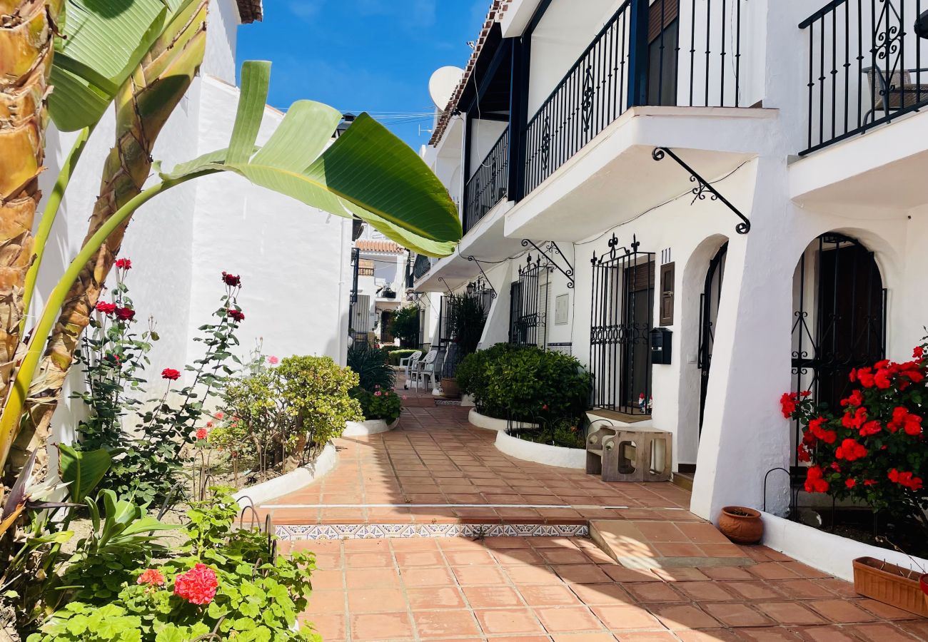 Appartement à Nerja - Apartamento Azure Burriana by At Home Costa del So